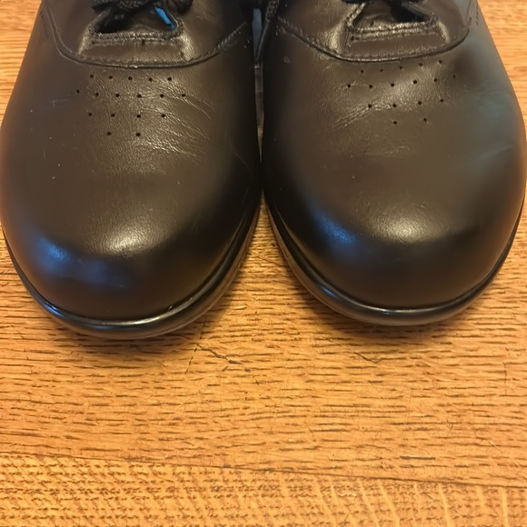 SAS Free Time Black Leather Comfort Walking Shoes Women’s Size 9 1/2 WW - Picture 6 of 11